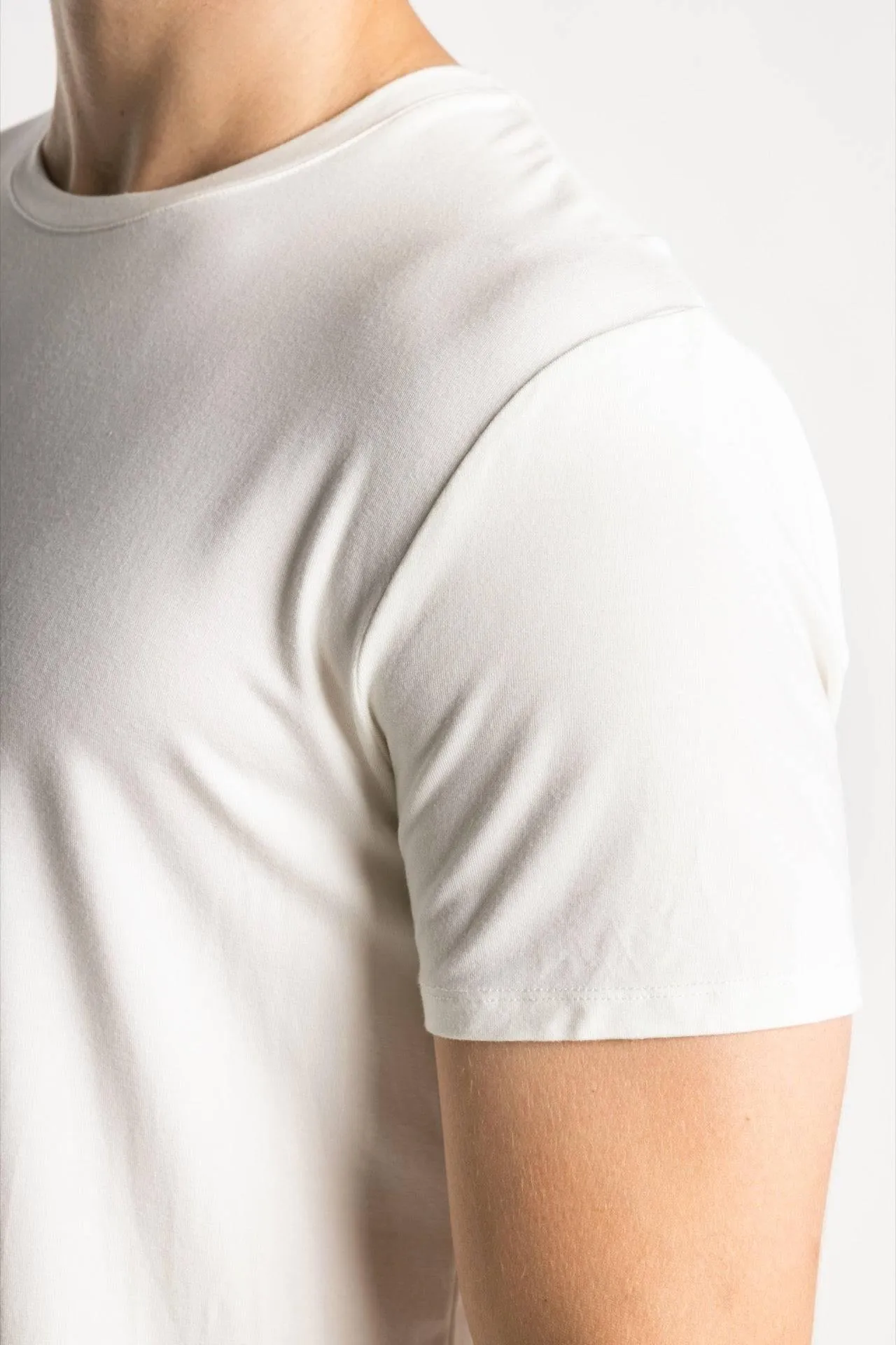 Bamboo Basic Slim Fit Tee