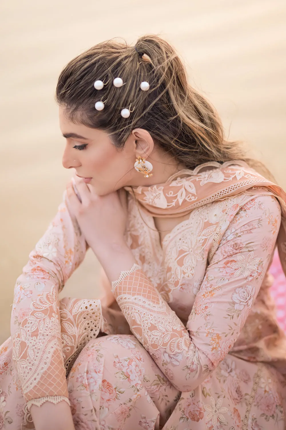 Luxury Lawn Vol 2 '24 - Pastel Floral Peach - Nel-24610