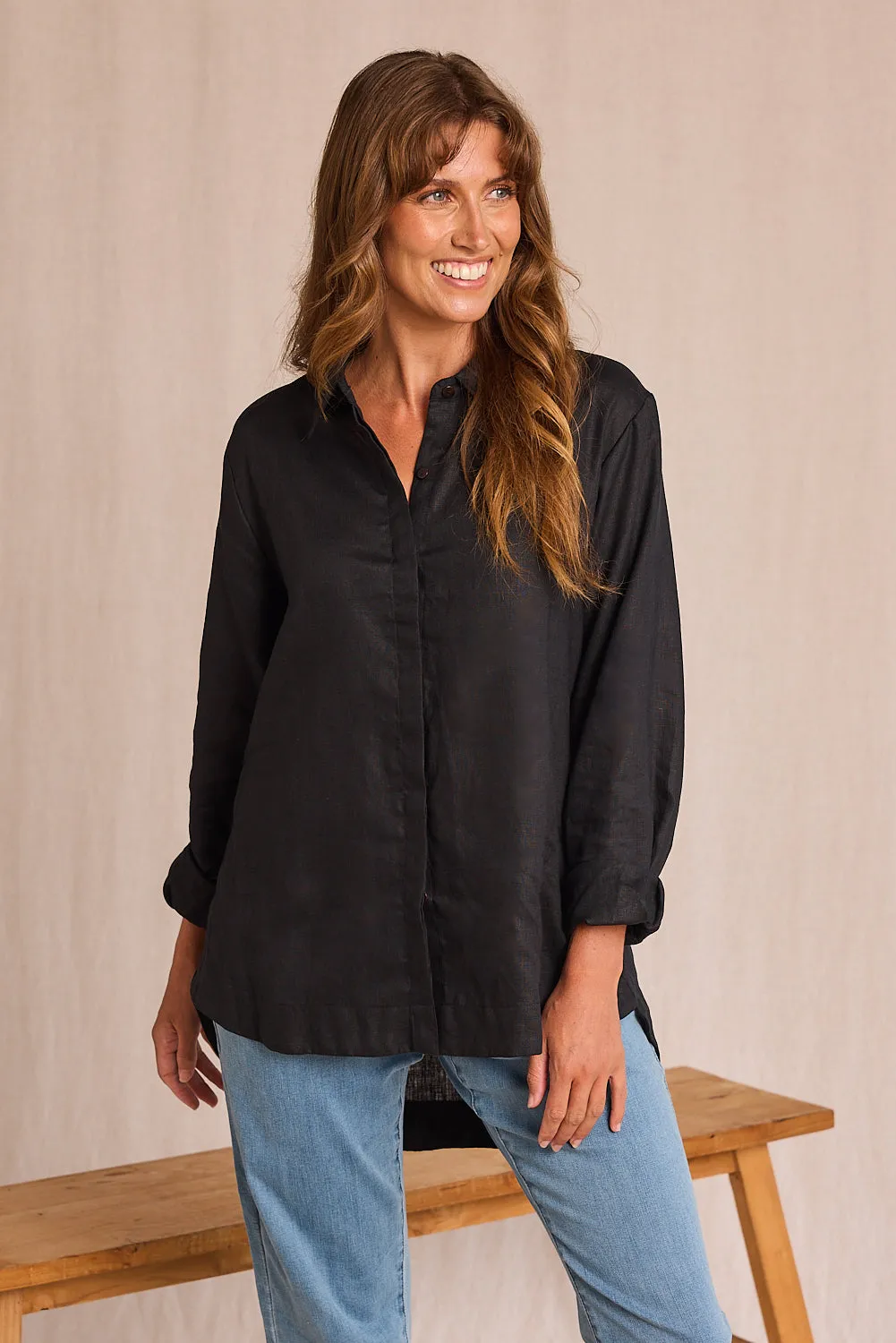 Oversized Linen Boyfriend Shirt in Black