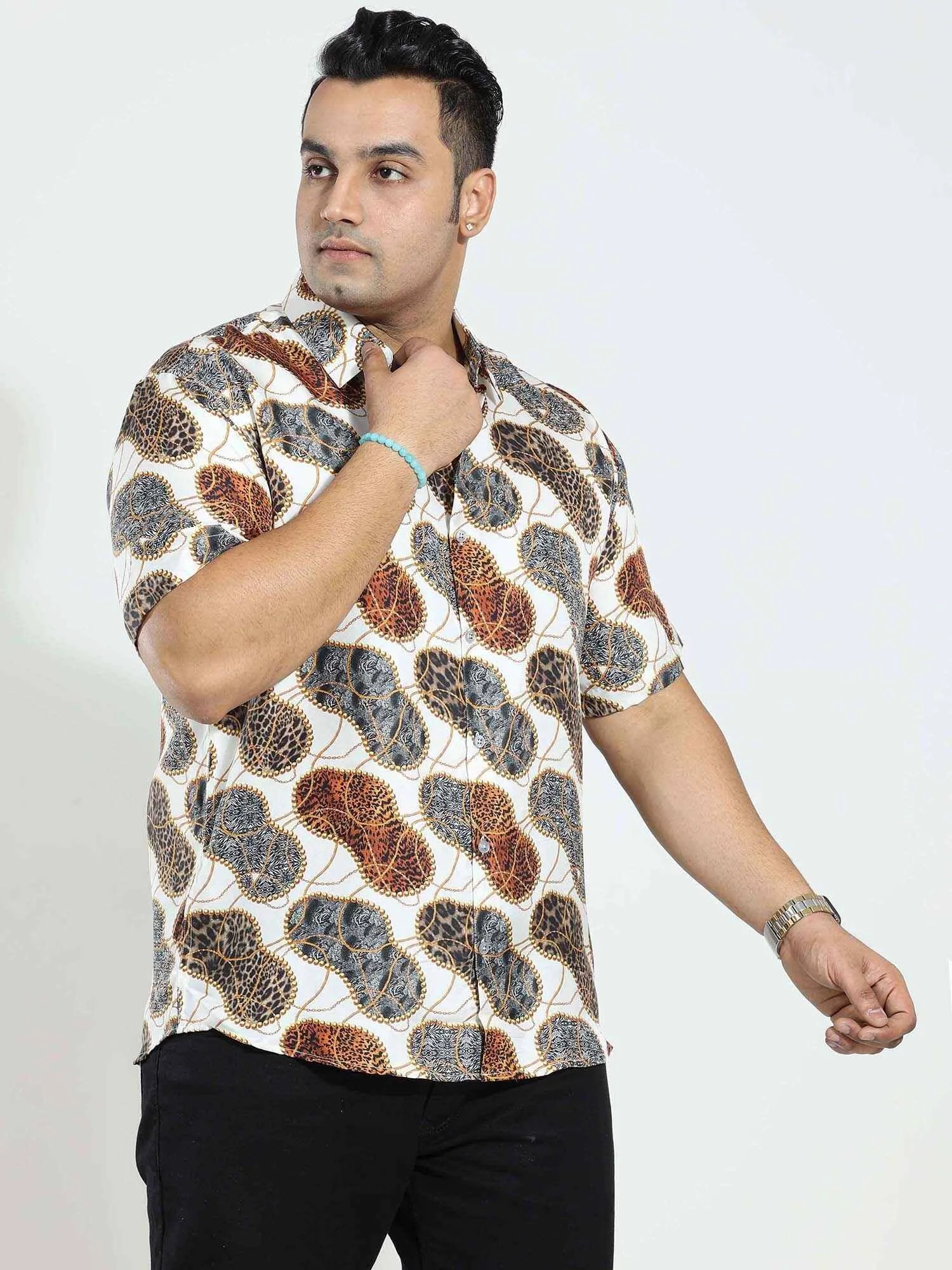 Wild Steps Printed Silk Half Shirt Men's Plus Size